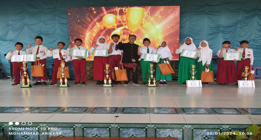 MI Wachid Hasyim Wonomlati Krembung selalu mengirimkan siswa – siswinya yang terbaik dan berprestasi untuk mengikuti Olimpiade IPA dan MATEMATIKA.